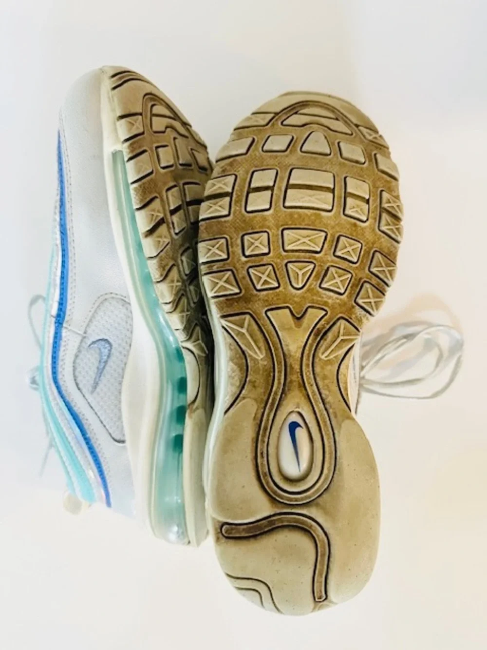 NIKE AIR Max 97 White Spruce Aura EUC Unisex Girls Boys 6Y - Picture 7 of 8